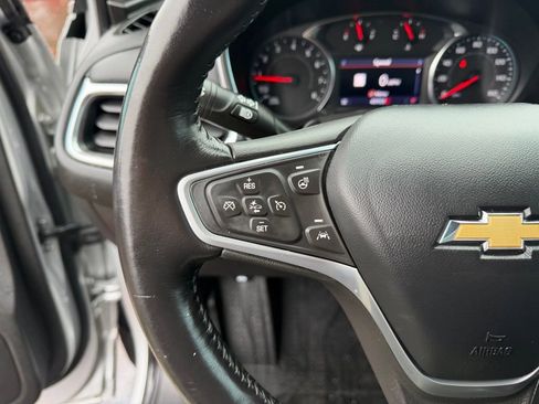 Used 2022 Chevrolet Equinox LT image 17