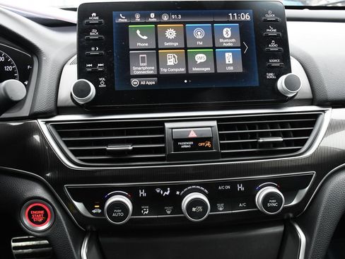 Used 2018 Honda Accord Sport image 14