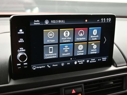 Used 2023 Honda Pilot Elite image 10