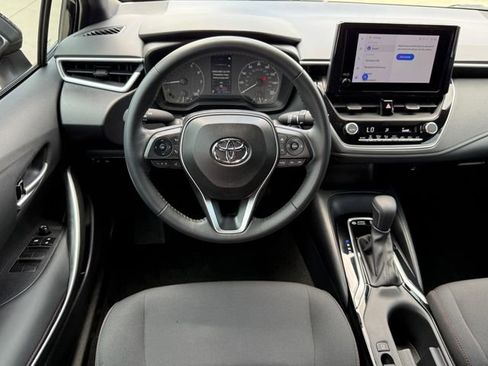 Used 2023 Toyota Corolla SE FWD image 20