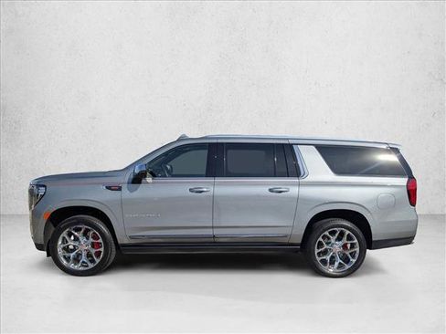 Used 2024 GMC Yukon XL Denali Ultimate image 9