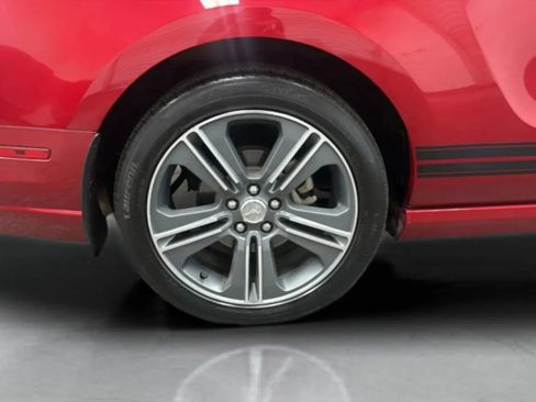 Used 2013 Ford Mustang Coupe w/ V6 Performance Pkg RWD image 25