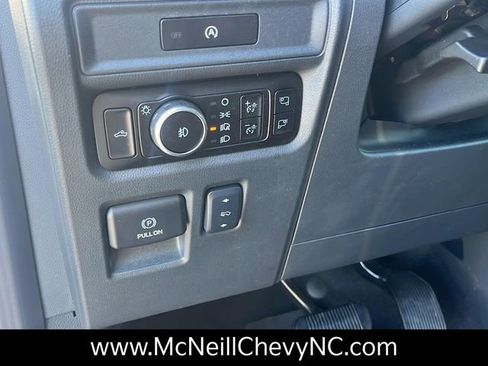 Used 2025 Ford F150 Lariat w/ Equipment Group 502A High image 18