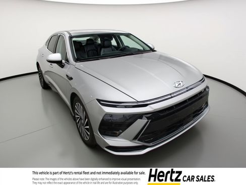 Used 2025 Hyundai Sonata SEL image 1