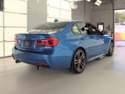 Used 2018 BMW 340i xDrive Sedan AWD/4WD image 8