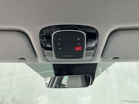 Used 2025 Hyundai Palisade SEL image 17