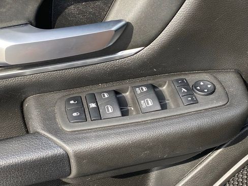 Used 2022 RAM 1500 Big Horn AWD/4WD image 19