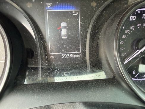 Used 2023 Toyota Camry SE image 11