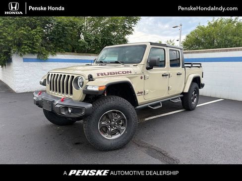 Used 2022 Jeep Gladiator Rubicon w/ Cold Weather Group AWD/4WD image 1