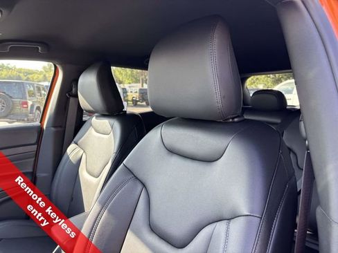 New 2026 Jeep Compass Limited image 13