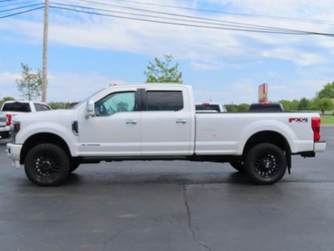 Used 2017 Ford F350 Platinum w/ Platinum Ultimate Package AWD/4WD image 3