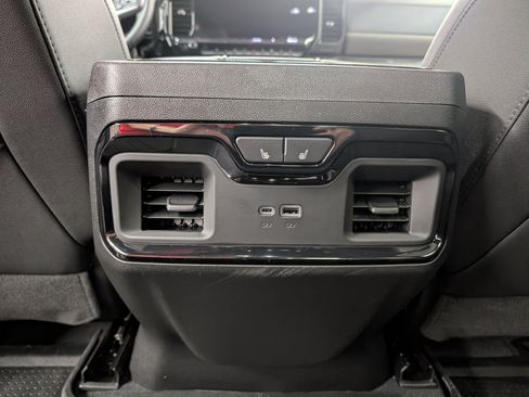 Used 2026 Chevrolet Silverado 2500 ZR2 w/ LPO, Dark Essentials Package AWD/4WD image 11