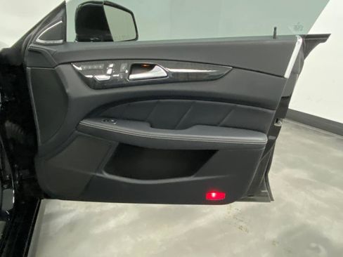 Used 2016 Mercedes-Benz CLS 400 4dr Sdn CLS400 4MATIC image 45