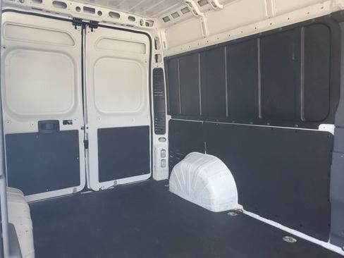 Used 2025 RAM ProMaster 3500 w/ Convenience Group FWD image 11