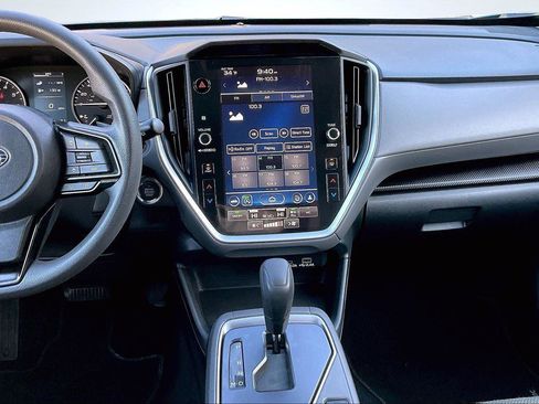 Used 2024 Subaru Crosstrek 2.0i Premium image 7
