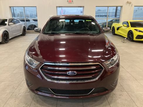 Used 2019 Ford Taurus Limited image 2