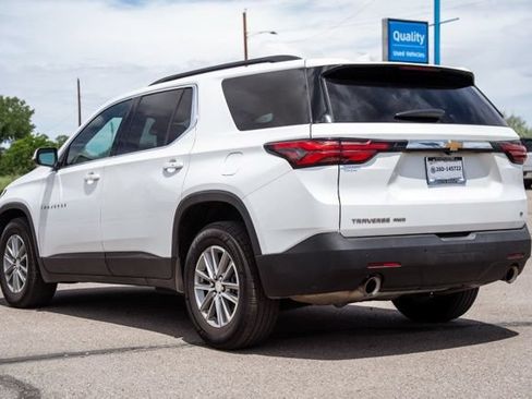 Used 2023 Chevrolet Traverse LT AWD/4WD image 7
