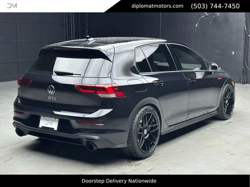Used 2022 Volkswagen GTI S image 6