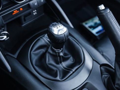 Used 2017 FIAT 124 Spider Lusso image 10