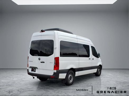 Used 2024 Mercedes-Benz Sprinter 2500 image 7