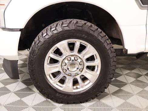 Used 2020 Ford F250 Limited AWD/4WD image 19