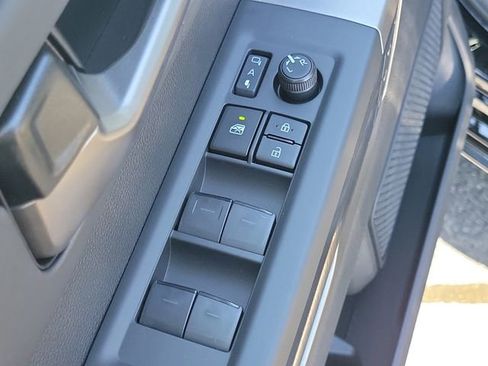 New 2026 Toyota Tundra Platinum AWD/4WD image 10
