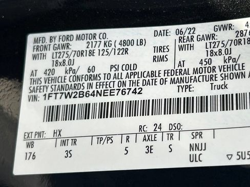 Used 2022 Ford F250 XLT w/ XLT Value Package AWD/4WD image 43