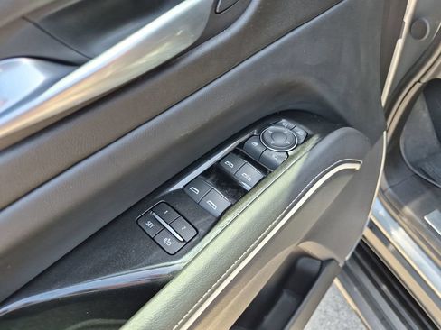 Used 2023 Cadillac Escalade Premium Luxury w/ LPO, Floor Liner Package AWD/4WD image 20