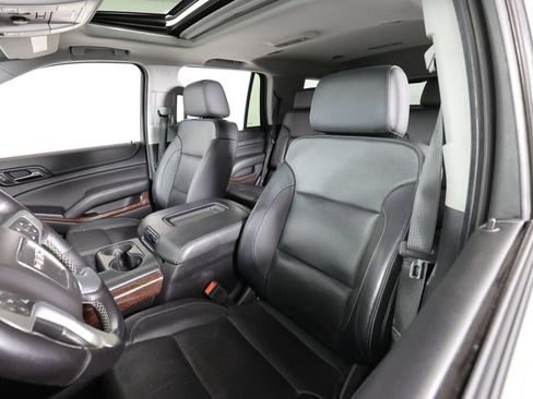 Used 2019 GMC Yukon SLT AWD/4WD image 11