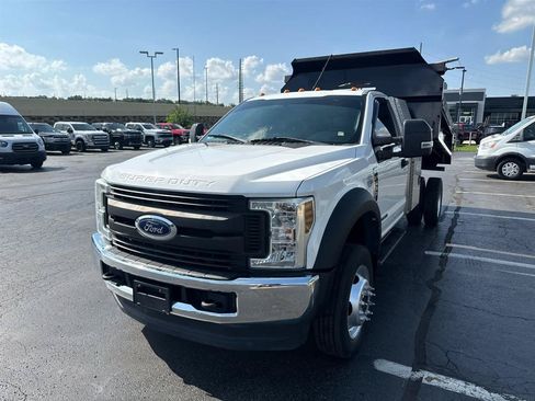 Used 2019 Ford F550 4x4 Regular Cab Super Duty image 4
