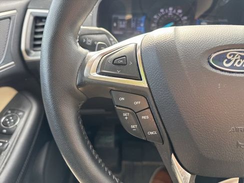 Used 2024 Ford Edge SEL w/ Convenience Package AWD/4WD image 27