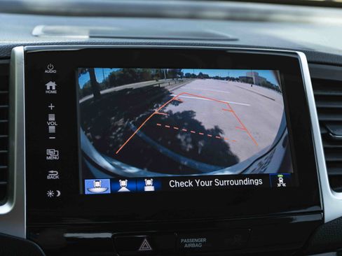Used 2018 Honda Pilot Elite image 30