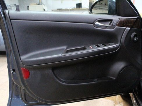 Used 2015 Chevrolet Impala Limited LS image 15