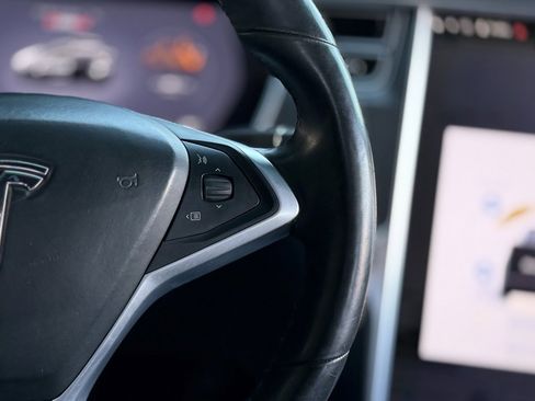 Used 2017 Tesla Model X P100D image 48