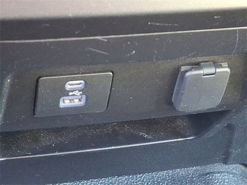 Used 2021 Ford F350 XL w/ Power Equipment Group image 26