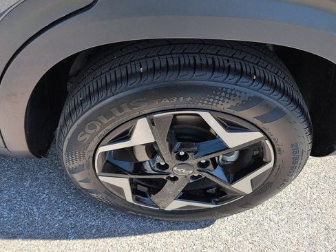 Used 2025 Kia Seltos S AWD/4WD image 10