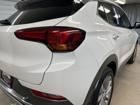 Used 2022 Buick Encore GX Essence w/ Experience Buick Package AWD/4WD image 26