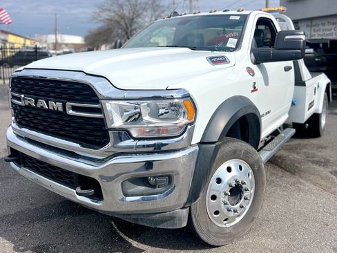 New 2024 RAM 4500 SLT w/ Quick Order Package 2YG SLT AWD/4WD image 4