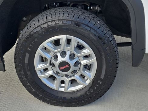 Used 2024 GMC Sierra 2500 SLE w/ SLE Convenience Package AWD/4WD image 11