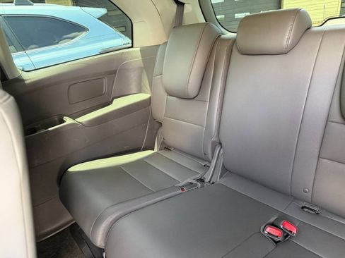 Used 2016 Honda Odyssey EX-L image 32