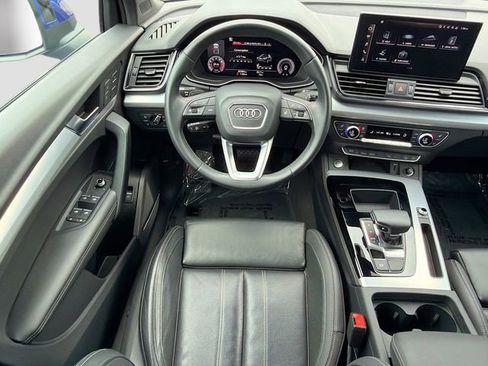 Certified 2023 Audi Q5 2.0T Premium Plus w/ Premium Plus Package AWD/4WD image 16