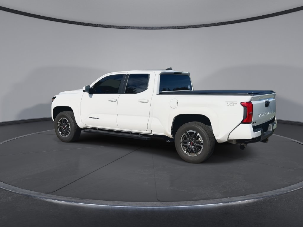 Used 2025 Toyota Tacoma TRD Sport AWD/4WD image 6