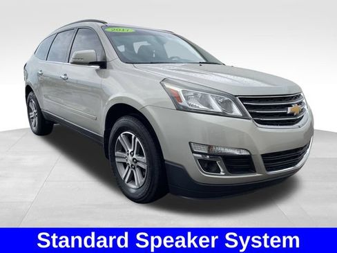 Used 2017 Chevrolet Traverse LT FWD image 7