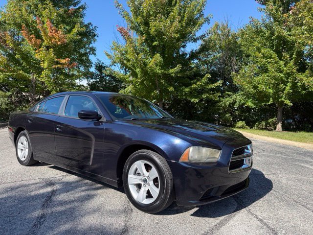 Used 2012 Dodge Charger SE RWD image 28