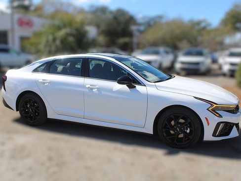 New 2026 Kia K5 GT-Line image 4