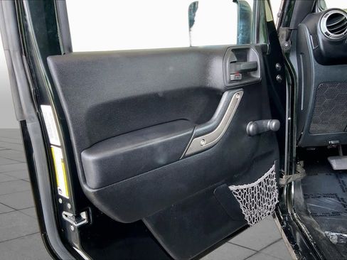 Used 2012 Jeep Wrangler Sport AWD/4WD image 21