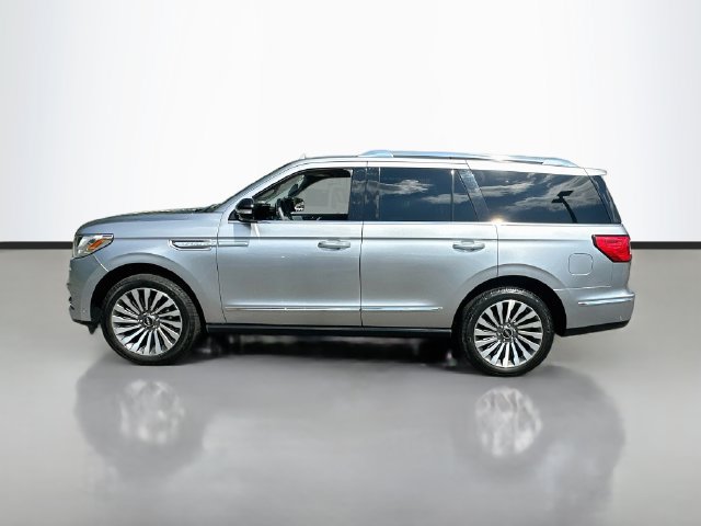 Used 2021 Lincoln Navigator Reserve w/ Luxury Package AWD/4WD image 8