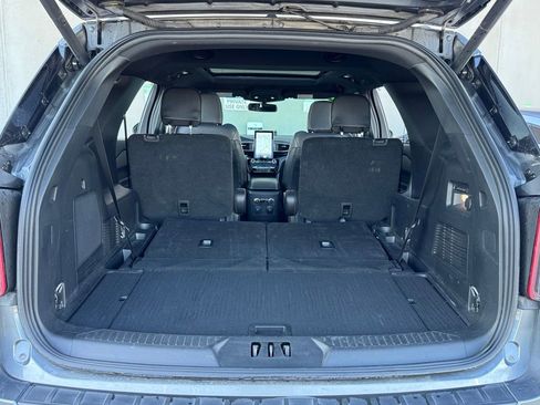 Used 2024 Ford Explorer ST w/ Equipment Group 401A image 33