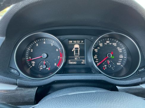 Used 2018 Volkswagen Passat 2.0T SE image 10