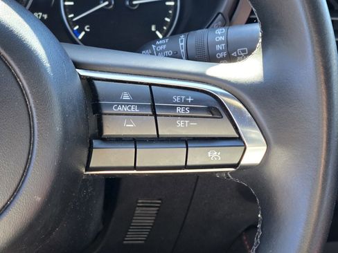 Used 2024 MAZDA MAZDA3 s image 18